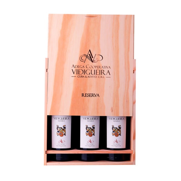 Pack Vinho Vidigueira Reserva Tinto. Caixa de madeira Vidigueira reserva com três garrafas de Vinho Vidigueira Reserva Tinto 0.75L