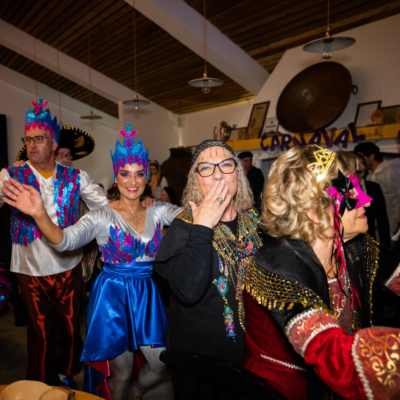 Festa de Carnaval | Buffet Brasileiro + Animação - Image 15